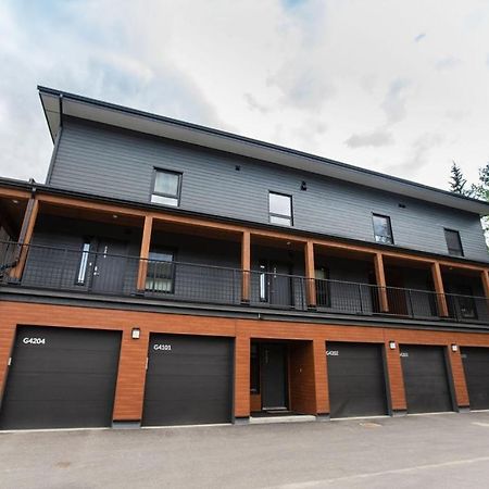 The Mac Shack By Revelstoke Vacations Apartamento Exterior foto
