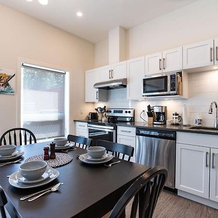 The Mac Shack By Revelstoke Vacations Apartamento Exterior foto