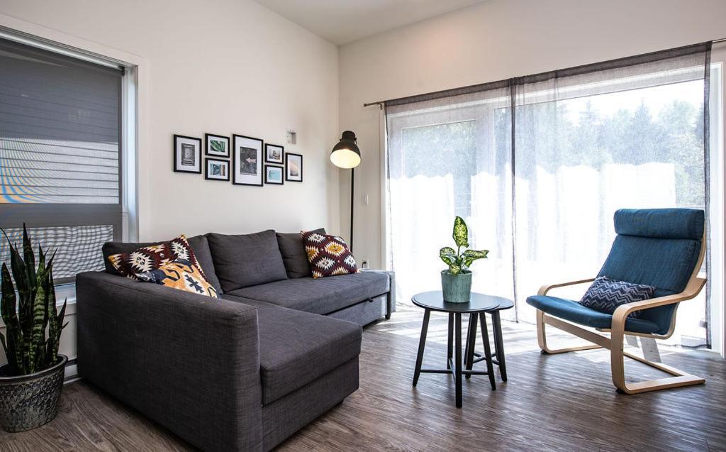 The Mac Shack By Revelstoke Vacations Apartamento Exterior foto