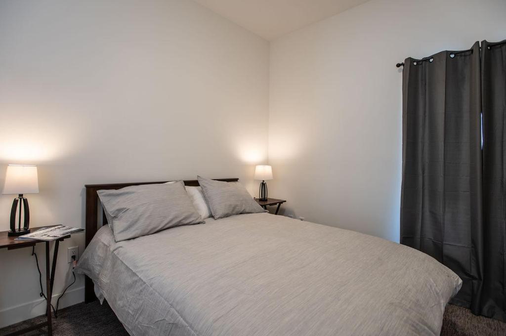 The Mac Shack By Revelstoke Vacations Apartamento Exterior foto